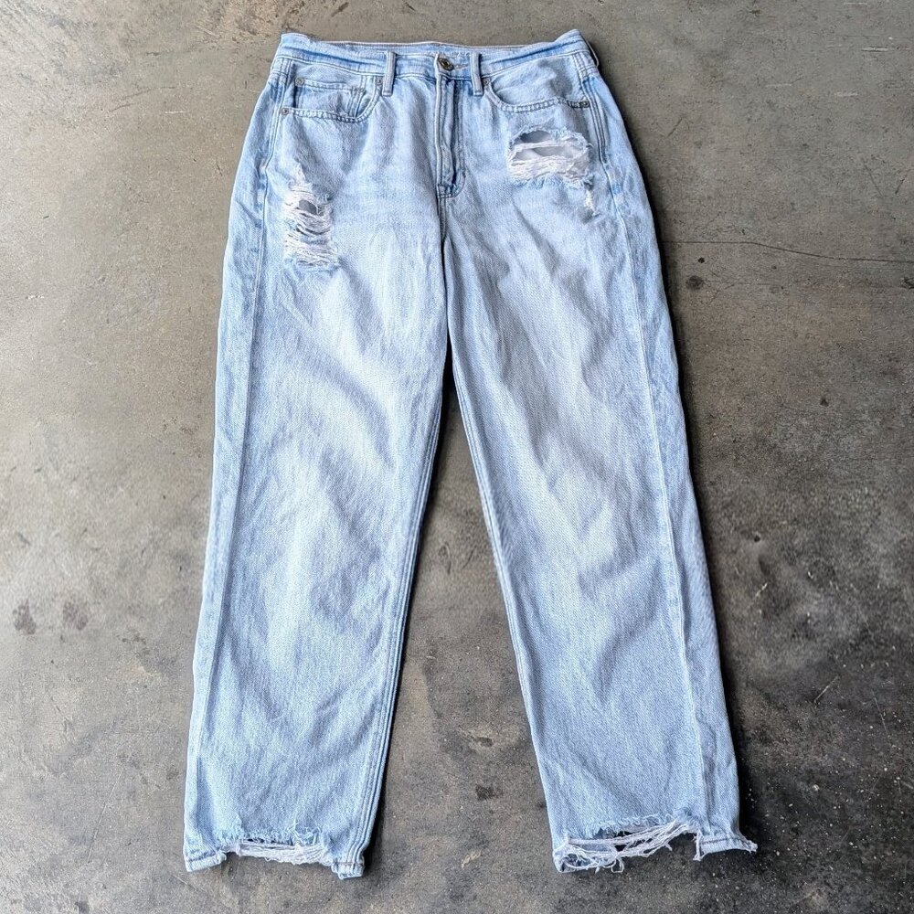 American Eagle Highest Waist 90s Boyfriend Jean Light Wash size 6